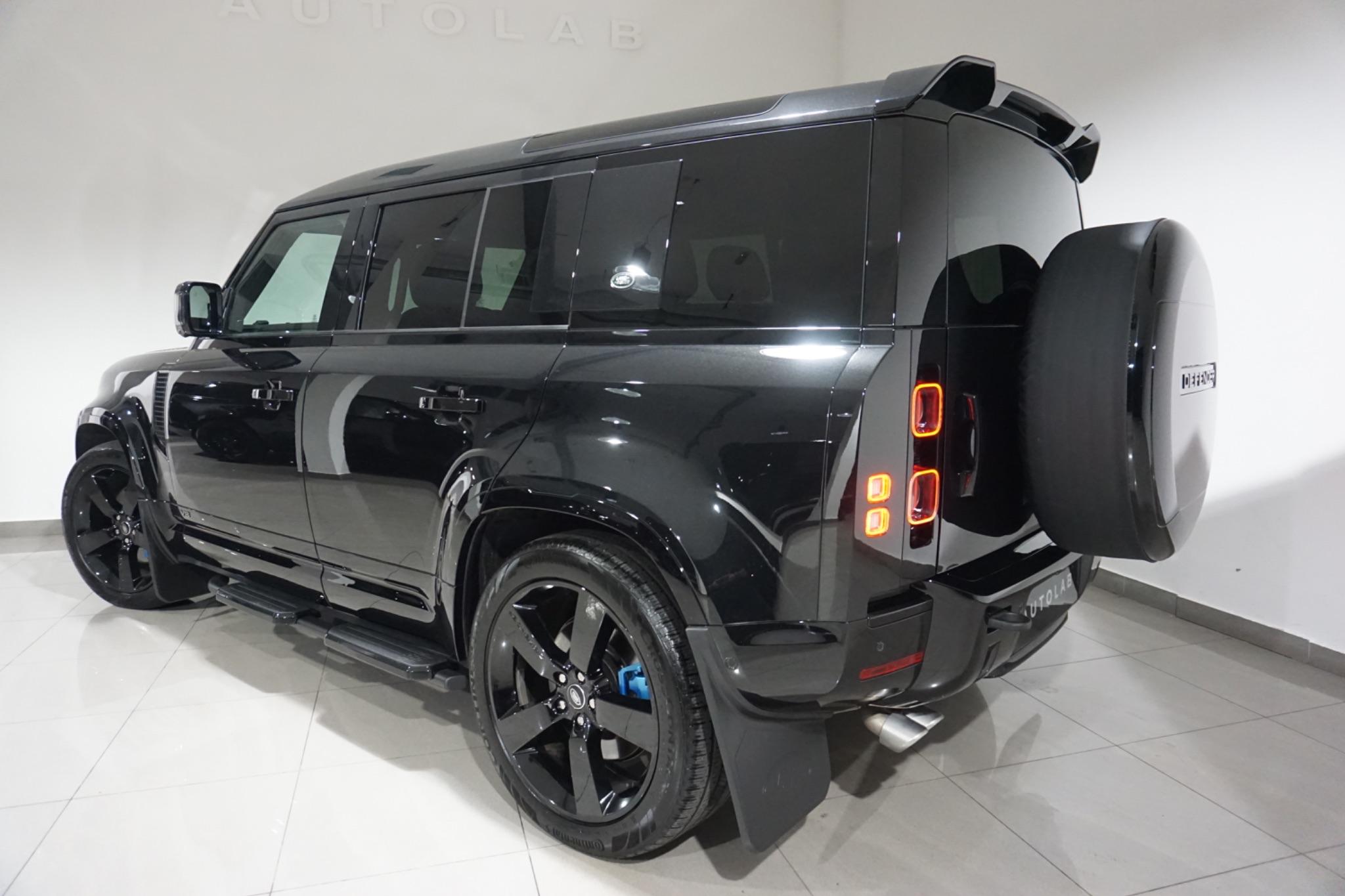 Land Rover Defender 110 5.0 P525 V8 Auto 4WD Euro 6 (s/s) 5dr